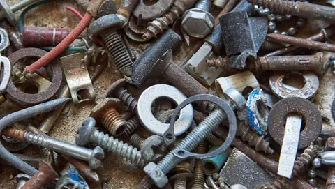 rusted-screws