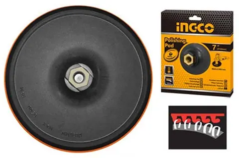 Polishing pad with flange